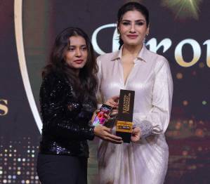 Interior Master Honored at NQA 2024 by Raveena Tandon - Interior Designer Excellence Awards