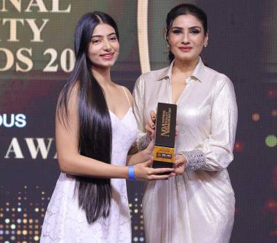 Namrata Pathania Wins NQA 2024 Award by Raveena Tandon