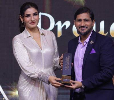Vardan Gem and Jewels Pvt Ltd Received NQA 2024 Award by Raveena Tandon