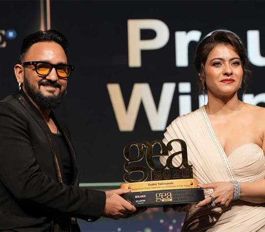 Powerhouse Singer Award for Son of Sardaar 2 (Title Track)
